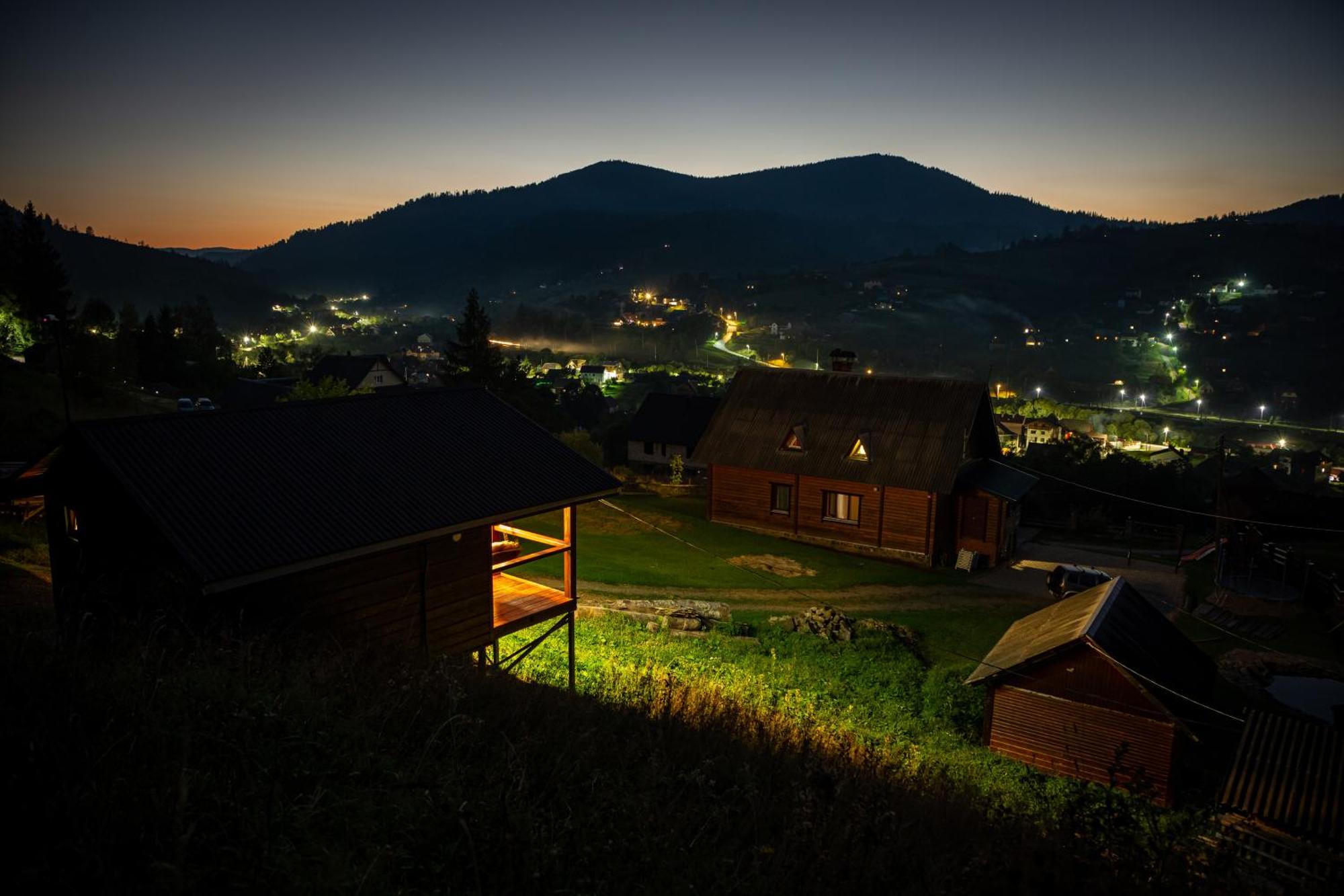 Lisoviy Zatyshok, Z Vidkrutum Litnim Baseynom Hotel Slavske Exterior foto