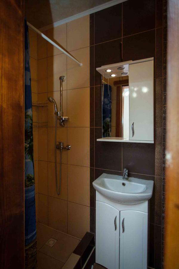 Lisoviy Zatyshok, Z Vidkrutum Litnim Baseynom Hotel Slavske Exterior foto