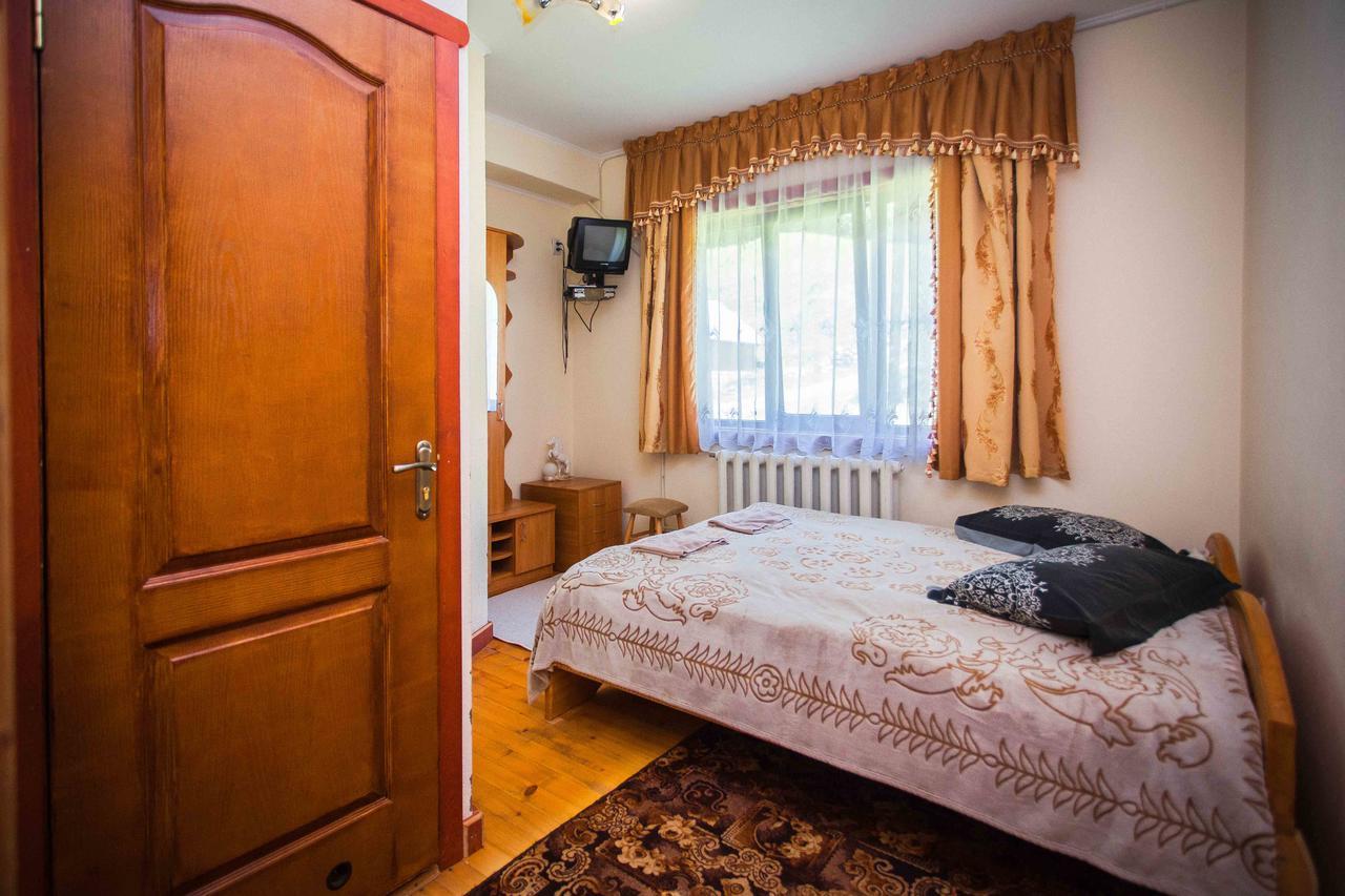 Lisoviy Zatyshok, Z Vidkrutum Litnim Baseynom Hotel Slavske Exterior foto